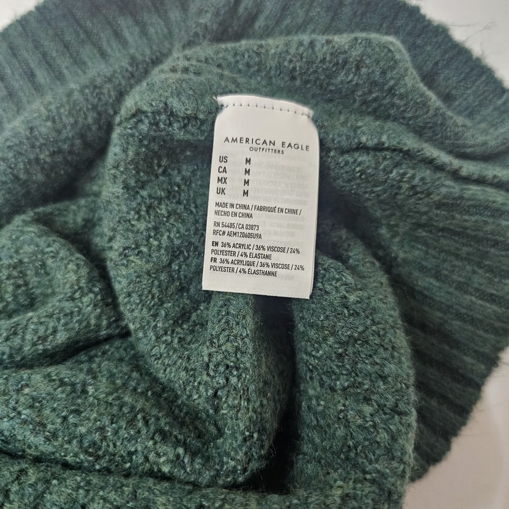 American Eagle Sweater Womens Sz M Green Stretchy Slouchy Comfy NWT - Picture 9 of 9
